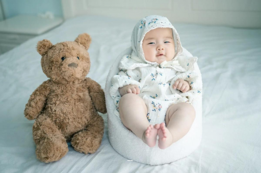 黄石宝宝多大可以喝纯牛奶